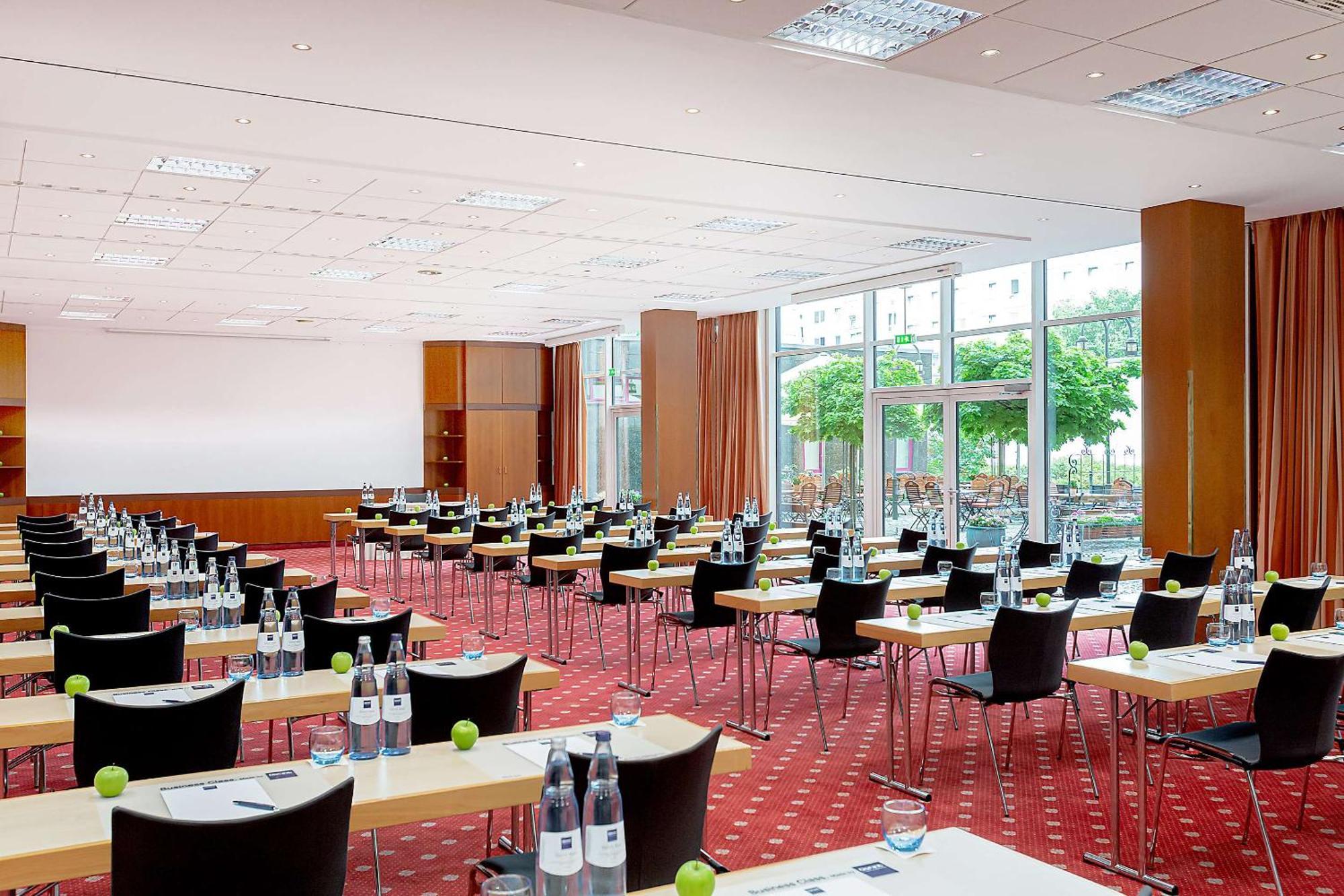 Dorint Hotel Leipzig Buitenkant foto